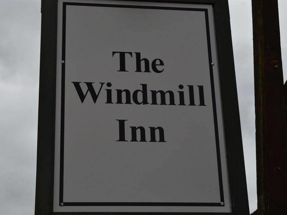 The Windmill Inn Badby Exterior photo